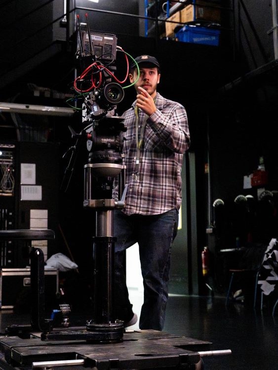 3cc7bf79-5804-4b6b-91f4-77f99f6c376d